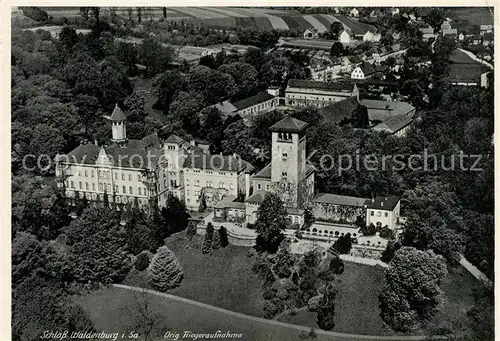 AK / Ansichtskarte Waldenburg_Sachsen Schloss Waldenburg Fliegeraufnahme Waldenburg Sachsen