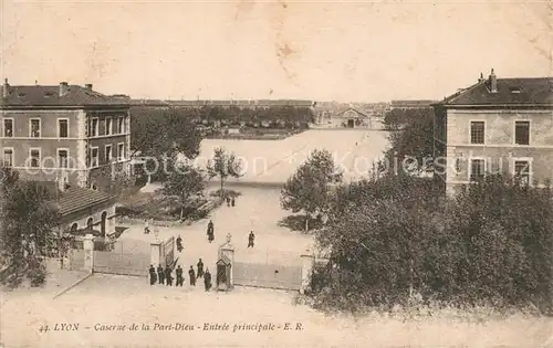 AK / Ansichtskarte Lyon_France Caserne de la Part Dieu  Lyon France