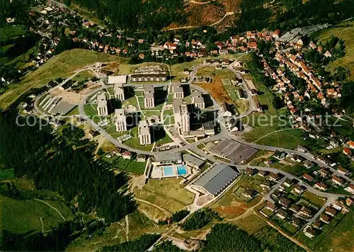 AK / Ansichtskarte Altenau_Harz Fliegeraufnahme mit Glockenberg  Altenau Harz