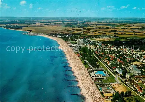 AK / Ansichtskarte Groemitz_Ostseebad Fliegeraufnahme Groemitz_Ostseebad