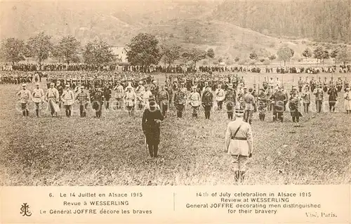 AK / Ansichtskarte Wesserling_Husseren Le General Joffre decore les braves Wesserling Husseren