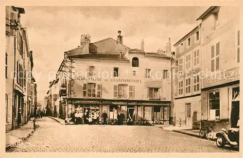 AK / Ansichtskarte Toul_Meurthe et Moselle_Lothringen Place Croix de Fuee Brasserie Rolin Toul_Meurthe et Moselle