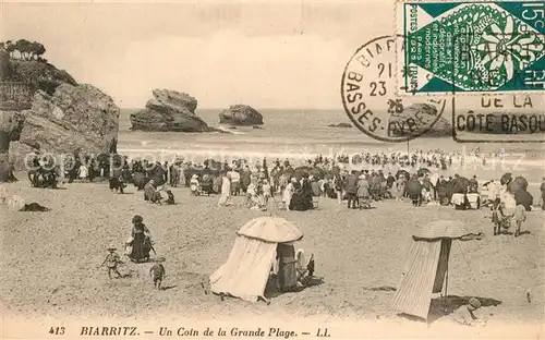 AK / Ansichtskarte Biarritz_Pyrenees_Atlantiques Un coin de la Grande Plage Biarritz_Pyrenees