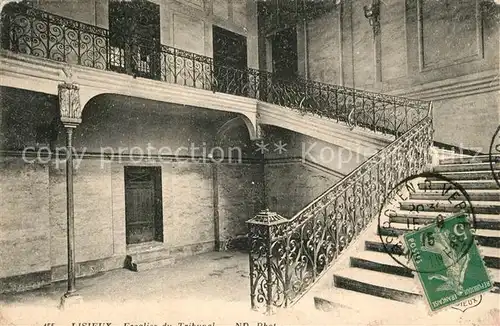 AK / Ansichtskarte Lisieux Escalier du Tribunal Lisieux