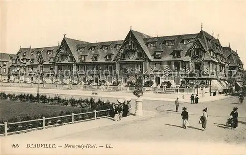 AK / Ansichtskarte Deauville Plage Fleurie Normandy Hotel Deauville