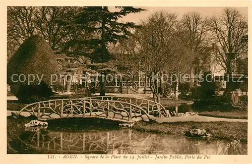 AK / Ansichtskarte Agen_Lot_et_Garonne Square de la Place du 14 Juillet Jardin Public Porte du Pin Agen_Lot_et_Garonne