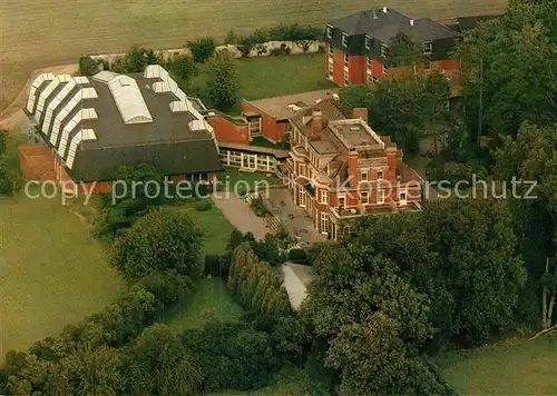 AK / Ansichtskarte Travemuende_Ostseebad Kursanatorium Schloss Warnsdorf Fliegeraufnahme Travemuende_Ostseebad