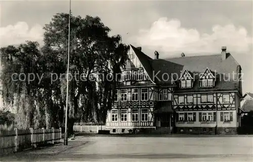 AK / Ansichtskarte Asbach_Schmalkalden Schule Fachwerkhaus Asbach Schmalkalden
