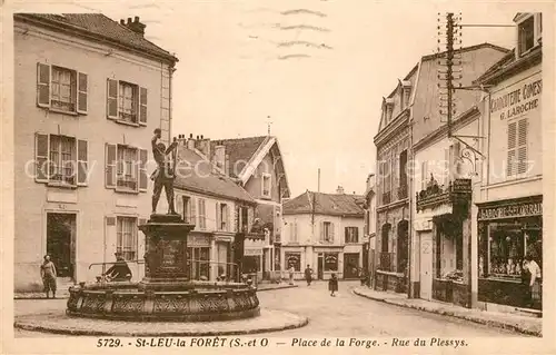 AK / Ansichtskarte Saint Leu la Foret Place de la Forge Rue du Plessys Saint Leu la Foret