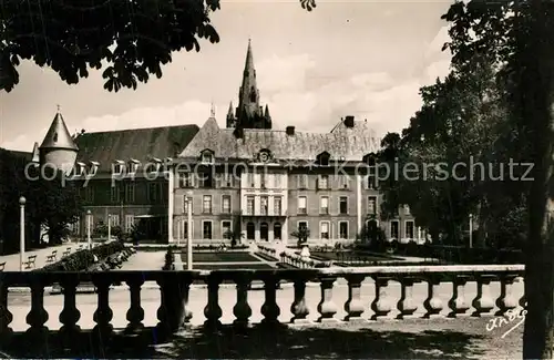 AK / Ansichtskarte Grenoble Hotel de Ville Jardin Grenoble