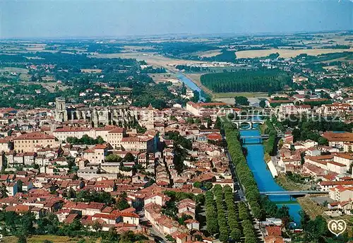 AK / Ansichtskarte Auch_Gers Vue aerienne sur la ville Auch_Gers