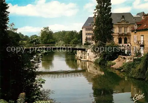 AK / Ansichtskarte Creil Hotel de Ville sur les bords de Oise Creil