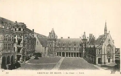 AK / Ansichtskarte Blois_Loir_et_Cher Chateau la Cour Schloss Blois_Loir_et_Cher