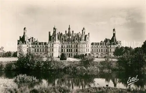 AK / Ansichtskarte Chambord_Blois Chateau Facade et jardins sur le Cosson Schloss Chambord Blois