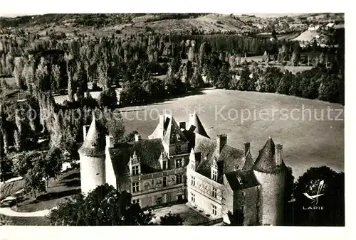 AK / Ansichtskarte Saint Cere Chateau de Montal vue aerienne Saint Cere