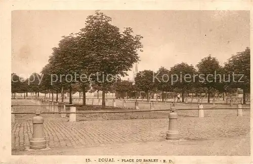 AK / Ansichtskarte Douai_Nord Place du Barlet Douai_Nord