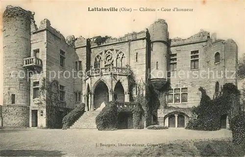 AK / Ansichtskarte Lattainville Chateau Cour d honneur Schloss Lattainville