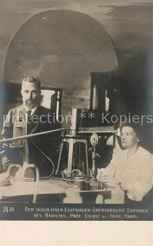 AK / Ansichtskarte Paris Erfinder des Radiums Prof. Curie und Frau Paris