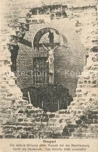 AK / Ansichtskarte Nieuport Ville Granateneinschlag Kruzifix Truemmer 1. Weltkrieg Nieuport Ville