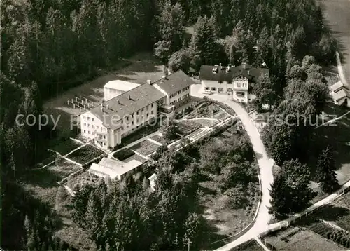 AK / Ansichtskarte Eichhofen_Regensburg Dioezesan Exerzitienheim Haus Werdenfels Fliegeraufnahme Eichhofen Regensburg