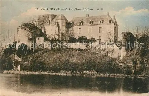 AK / Ansichtskarte Vihiers Vieux Chateau Vihiers