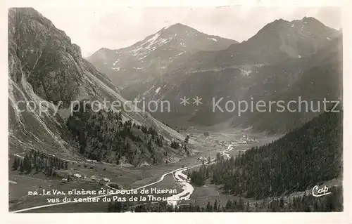 AK / Ansichtskarte Val_d_Isere et la route de lIseran vus du sentier du Pas de la Thouviere Val_d_Isere