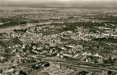 AK / Ansichtskarte Breisach_Rhein mit Blick ins Elsass Fliegeraufnahme Breisach Rhein