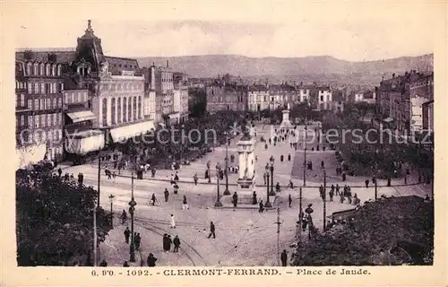 AK / Ansichtskarte Clermont_Ferrand_Puy_de_Dome Place de Jaude Clermont_Ferrand
