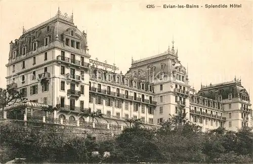 AK / Ansichtskarte Evian les Bains_Haute_Savoie Splendide Hotel Evian les Bains_Haute