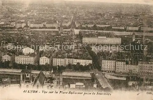 AK / Ansichtskarte Lyon_France Vue sur la Place Bellecour prise de Fourviere Lyon France