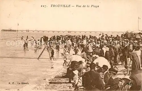 AK / Ansichtskarte Trouville sur Mer Vue de la plage Trouville sur Mer