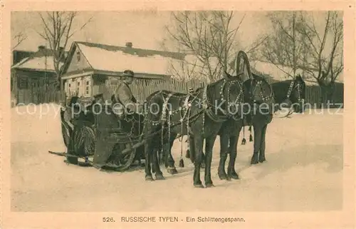 AK / Ansichtskarte Pferdeschlitten Russland Typen Schlittengespann 