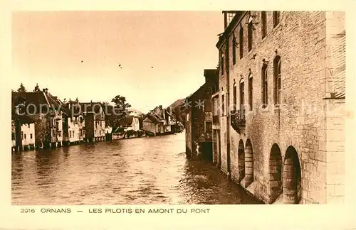 AK / Ansichtskarte Ornans Les Pilotis en amont du pont Ornans