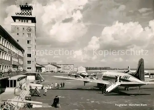 AK / Ansichtskarte Flugzeuge_Zivil Air France Flughafen M?nchen Riem 