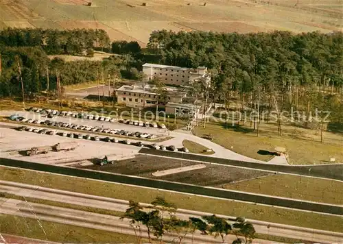 AK / Ansichtskarte Autobahn Hotel Pfungstadt Darmstadt Fliegeraufnahme 