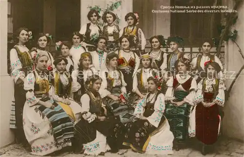 AK / Ansichtskarte Trachten Serbien Gruppenfoto Frauen 