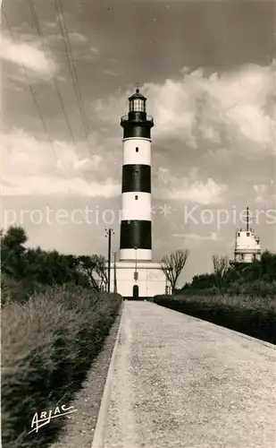 AK / Ansichtskarte Leuchtturm_Lighthouse Ile d Oleron Chassiron  