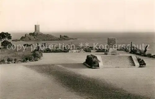 AK / Ansichtskarte Le_Dramont St?le du debarquement du 15 Aout 1944 Le_Dramont