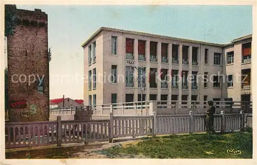 AK / Ansichtskarte Valreas Hopital et Tour de Tivoli  Valreas