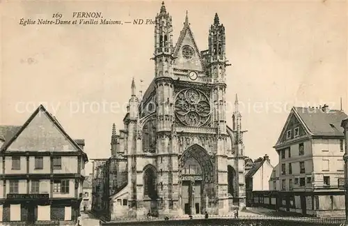 AK / Ansichtskarte Vernon_Eure Eglise Notre Dame et vieilles maisons Vernon Eure