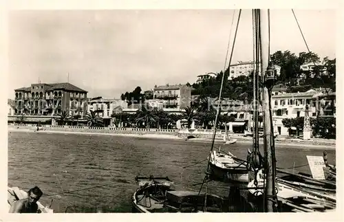 AK / Ansichtskarte Le_Lavandou Port Bateaux Cote d Azur Le_Lavandou