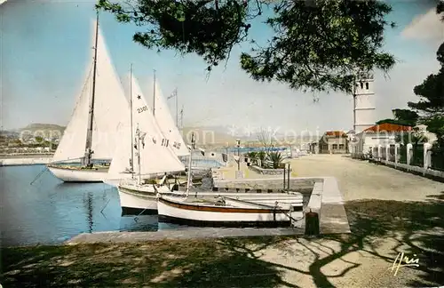 AK / Ansichtskarte Bandol Bendor Ile Ricard Yachts dans le port Bandol