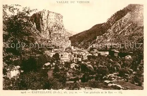AK / Ansichtskarte Castellane Vue generale et le Roc Vallee du Verdon Castellane