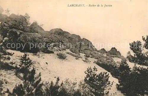 AK / Ansichtskarte Larchant Rocher de la Justice Larchant