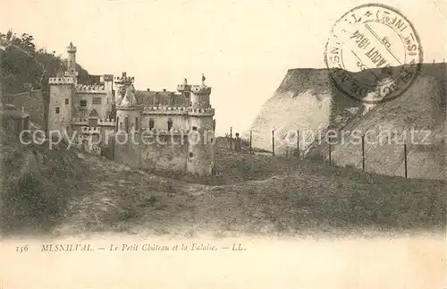 AK / Ansichtskarte Mesnil Val Le Petit Chateau et la Falaise Mesnil Val
