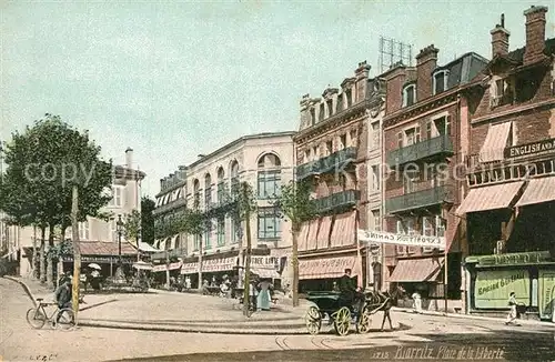 AK / Ansichtskarte Biarritz_Pyrenees_Atlantiques Place de la Liberte Biarritz_Pyrenees