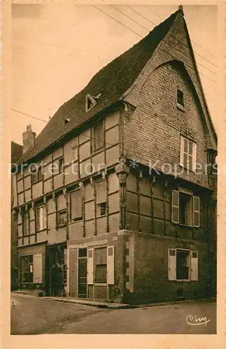 AK / Ansichtskarte La_Chatre Vieille Maison de bois Place Laisnel de la Salle La_Chatre