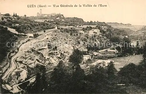 AK / Ansichtskarte Uzes Vue generale de la Vallee de l Eure Uzes