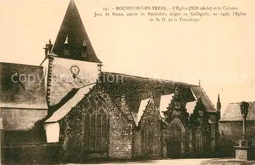 AK / Ansichtskarte Rochefort en Terre Eglise et le Calvaire Rochefort en Terre