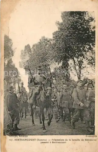 AK / Ansichtskarte Bertrancourt Prisonniers de la bataille de Hebuterne passant a Betrancourt Bertrancourt